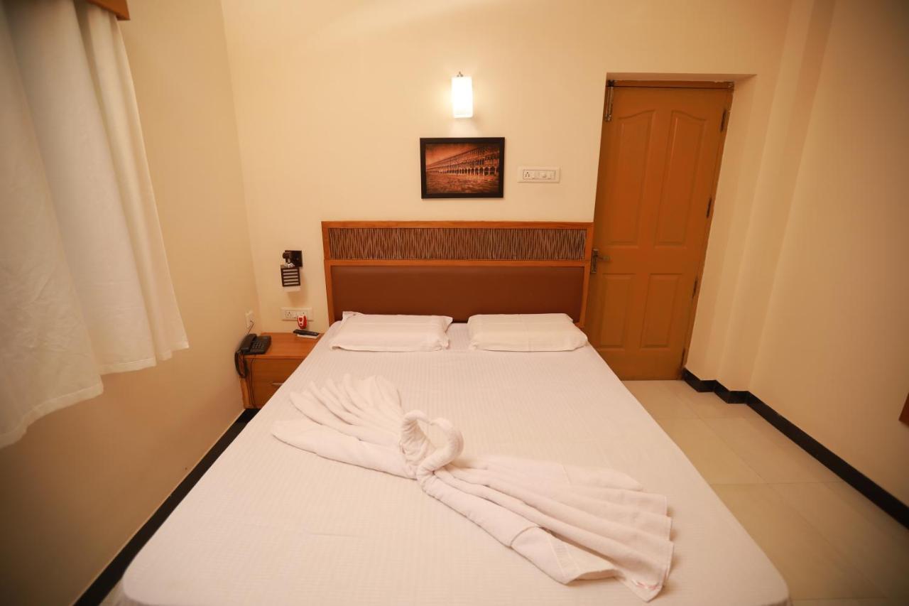 Jmj Comfort Hotel Salem Luaran gambar