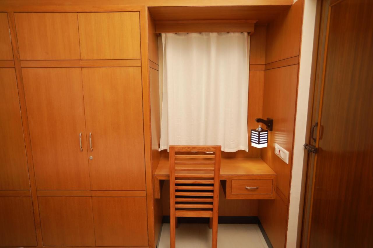 Jmj Comfort Hotel Salem Luaran gambar